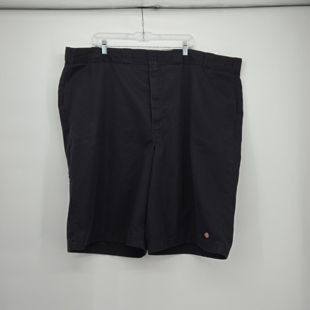 Dickies Men's Shorts Size 50